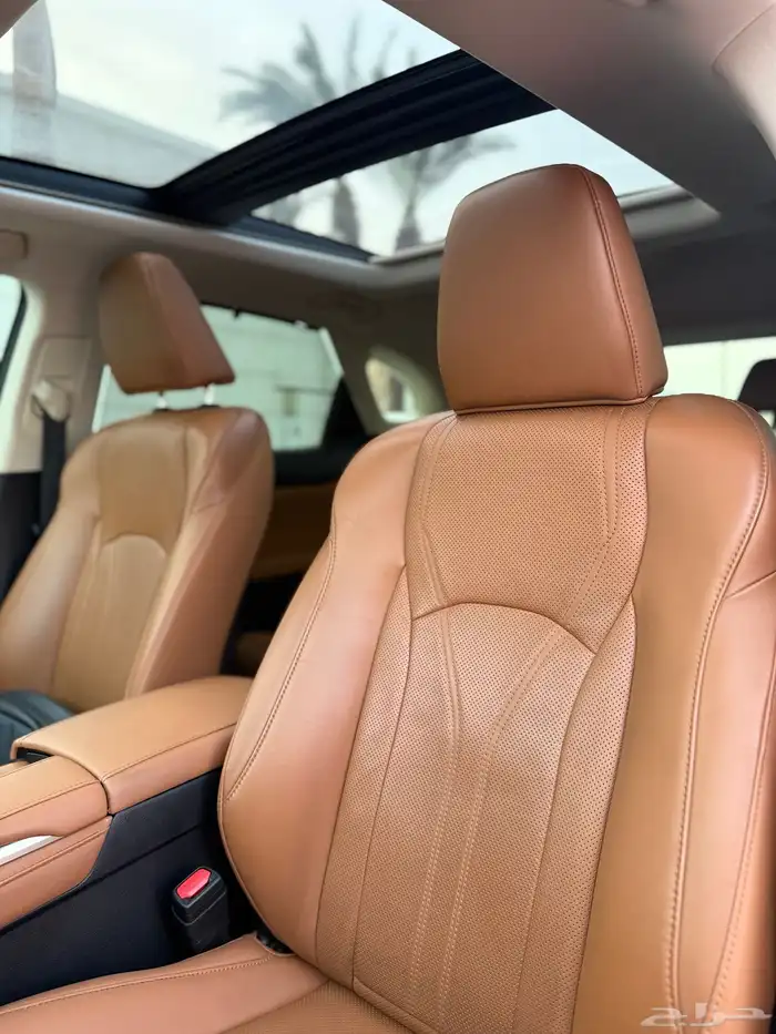 لكزس RX350 DD 2022 سعودي على الضمان 17