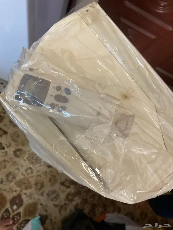 مكيف اسبيلت حجم 18 بارد حار مع كامل اغراضه نظيف جدا ولا يوجد 2