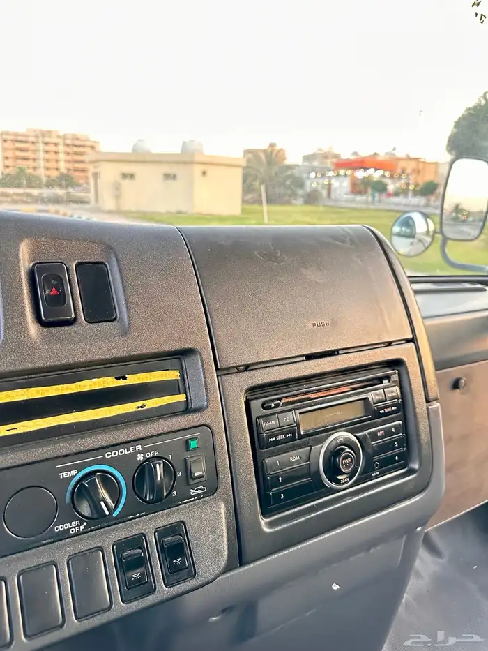 باص نيسان سيلفيان كوستر ديزل 30 راكب 49