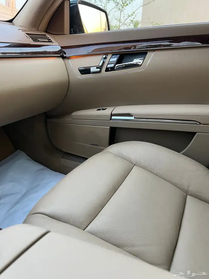 مرسيدس ( S350 ) الموديل 2010 ممشى قليل نظيف 31