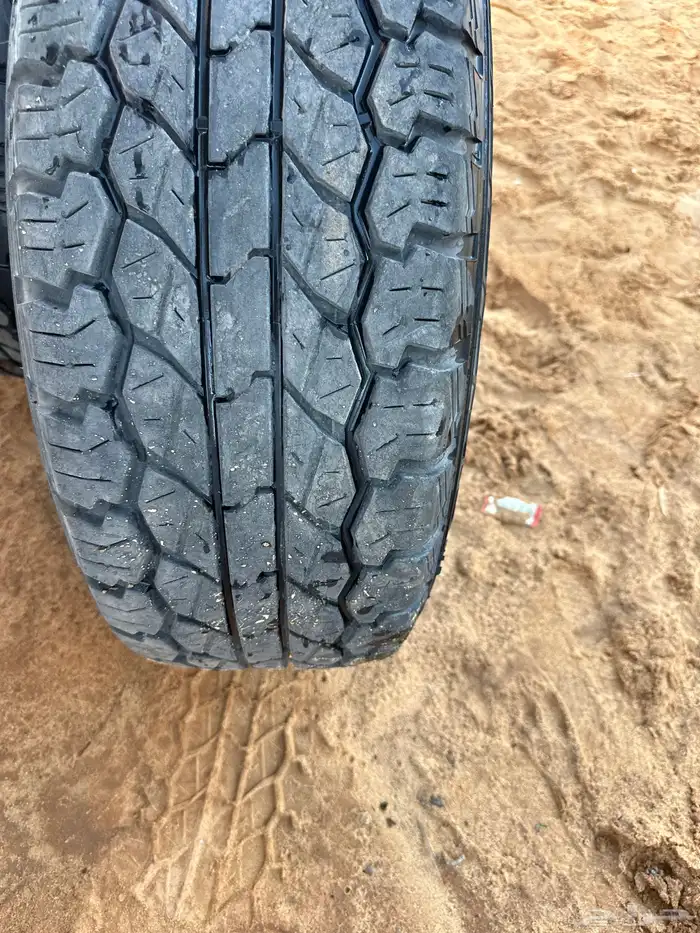 كفرات نص حجري مع بجنوط برايد مع الصواميل 1