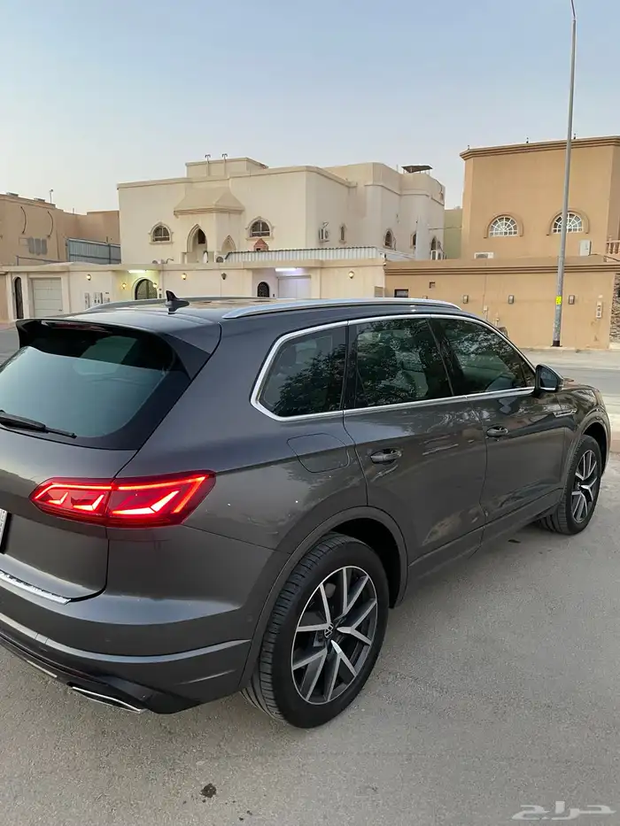 طوارق 2021 r-line شبه جديد 26