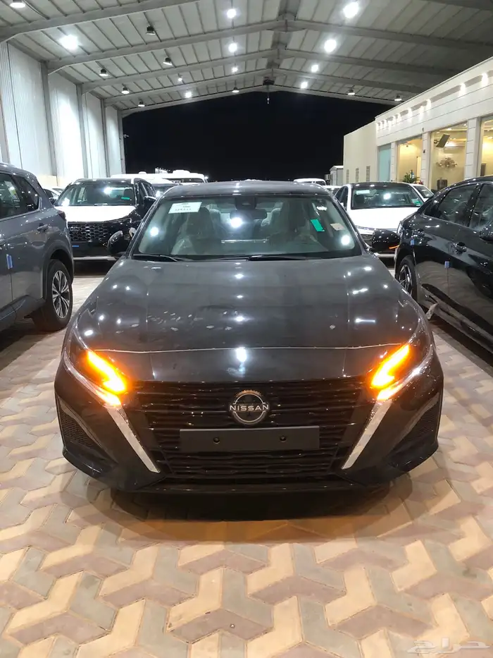 نيسان التيما نص فل SV 2024 1