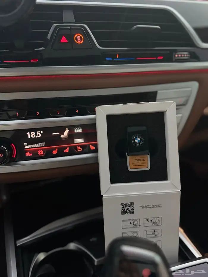 بي ام دبليو 740LI 2020 على الضمان والصيانه 12