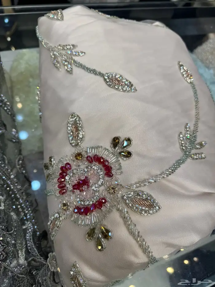 فستان اقمشة فساتين فاخرة 0