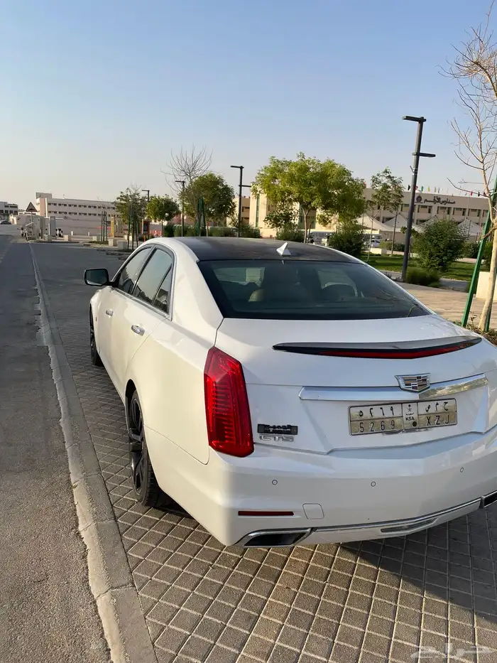للبيع كاديلاك CTS 2015 3