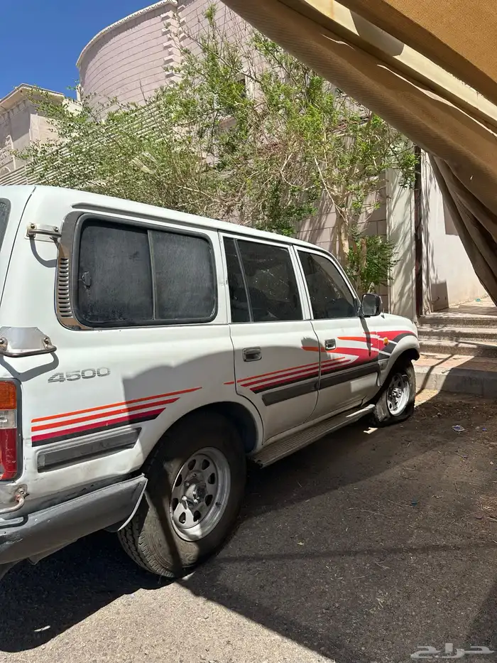 للليع تشليح كامل 97 عملت حادث وديته ورشه وحده ماعنده 0