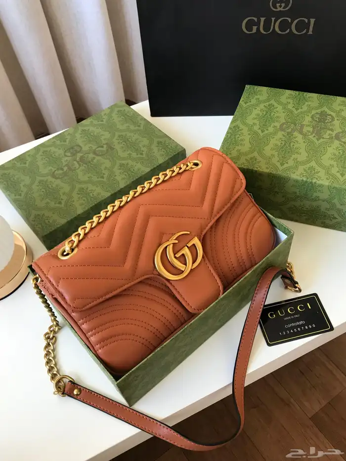 عرض اليوم الوطني 195  شنط ماركة 1