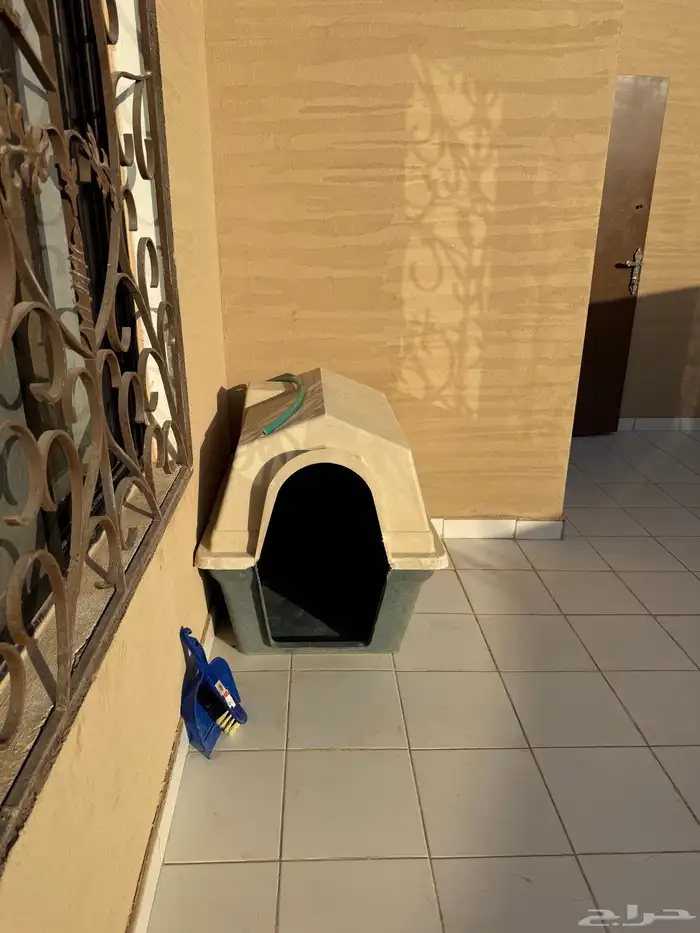بيت كلب كبير او قفص 0