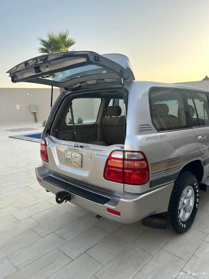 GXR-1-2002-لاندكروزر-خليجي 19