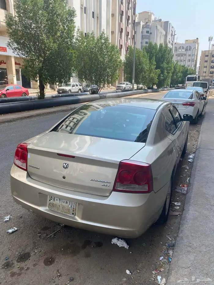 دودج تشارجر 2009 نظيف 1