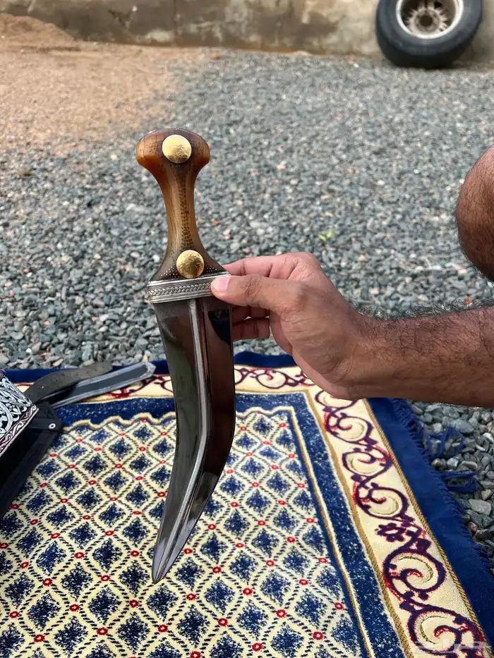 جنبيه مكعبه زراف قديم 1