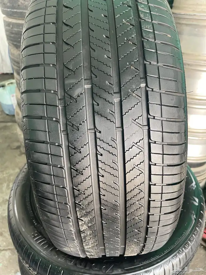 طقم كفرات برجستون 255 45 19 فورد توارس 0