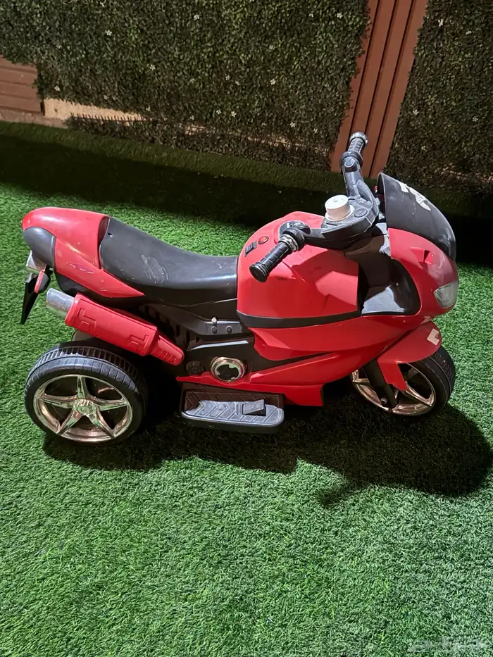 Kids Electric Motor Bikes (2 piece) 1