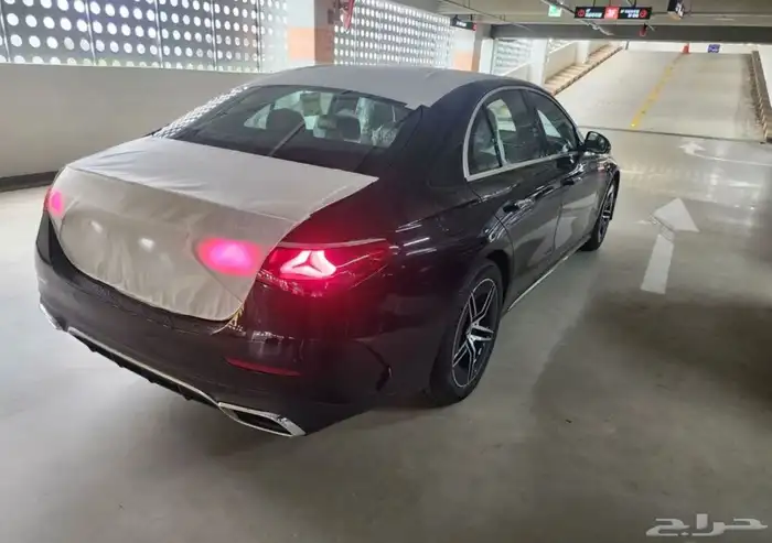 مرسيدس E300 AMG 2026 اصفارر 2