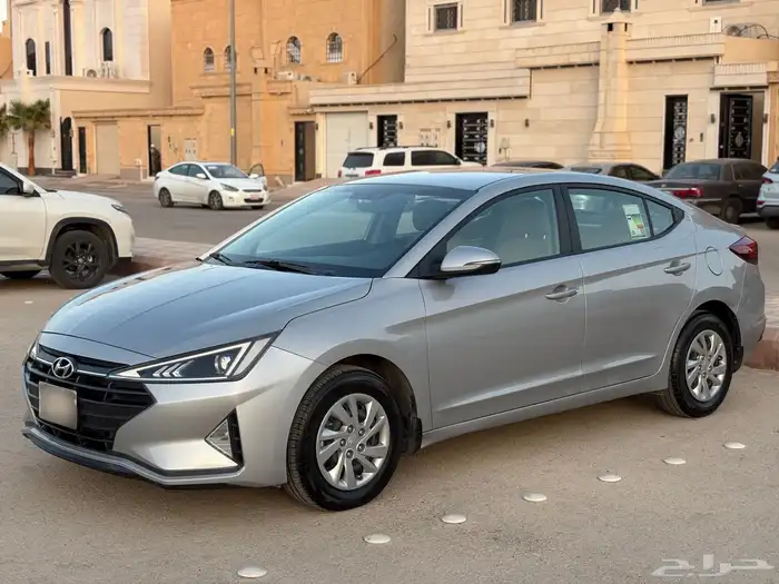 للبيع اللنترا 2020 وكاله مكينة كبيرة 2.0 2