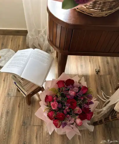 مكتب للبيع المستعجل مع الكرسي و الابجوره index