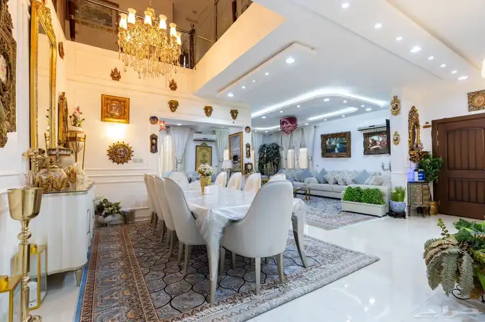 فيلا فاخرة للبيع في العاقول 6