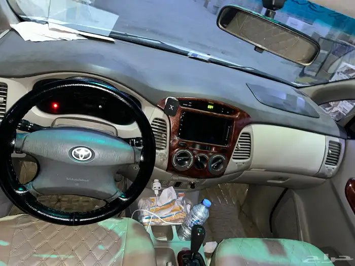 Toyota Innova 2011 6