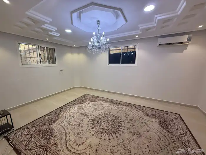 فرصة   فلة بحي النهضة بموقع جدا ممتاز 6
