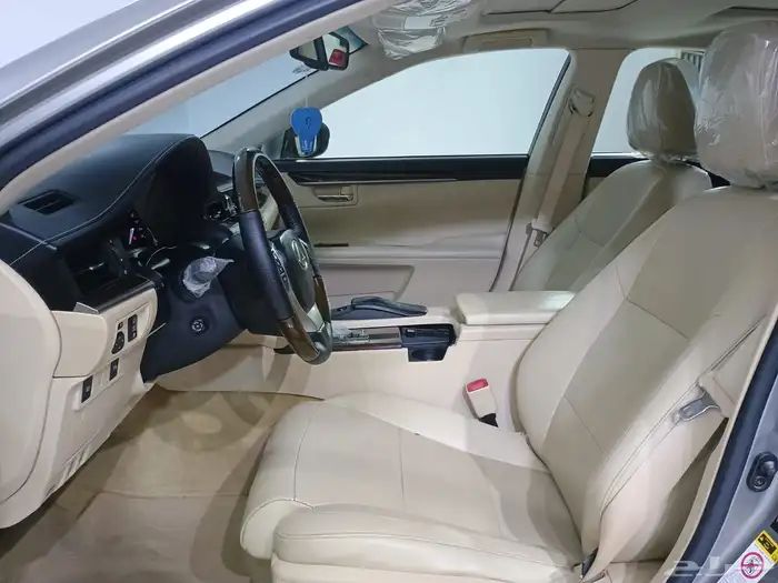 لكزس ES350 2015 نص فل 11