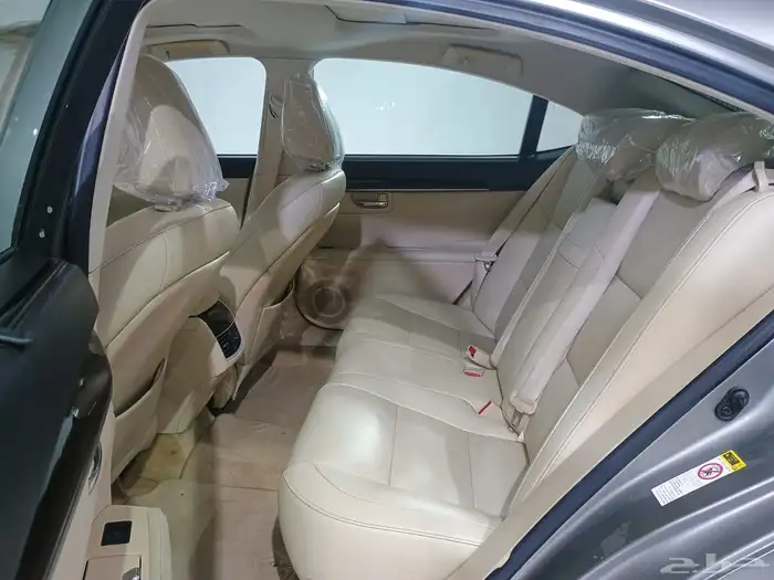 لكزس ES350 2015 نص فل 10