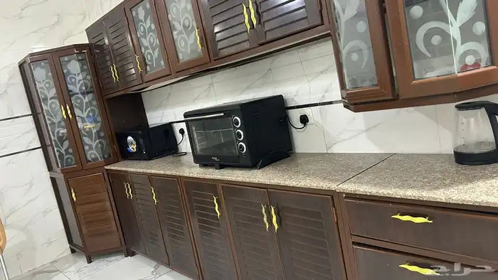 مطبخ المنيوم 6متر مع مغسله وفرن كهراء 2
