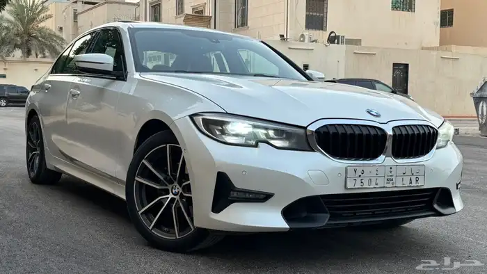 BMW 2022الفئة الثالثة 5
