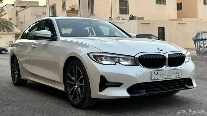 BMW 2022الفئة الثالثة 1