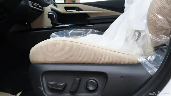 كامري LE 2025 8