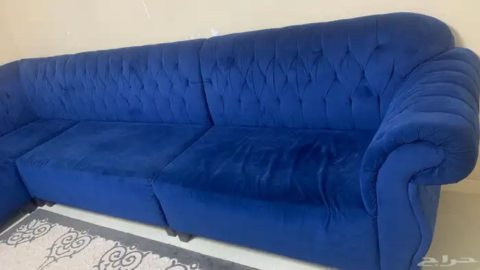 كنب 5 قطع. فرشه موكيت. دولاب ملابس 1