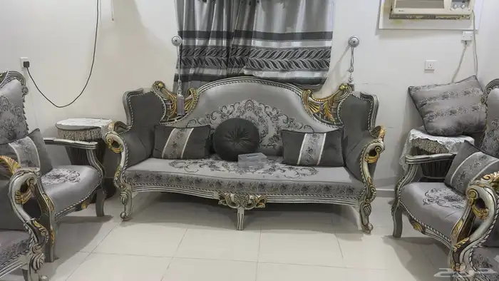 كنب ملكي 1