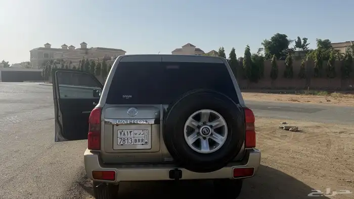 للبيع نيسان فتك سفاري 10