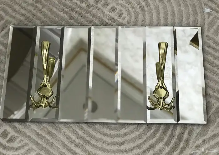 شماعة عبايات مرايا اخت الجديدة للبيع 0