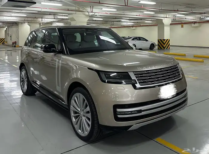 للبيع لاندروفر فيرست ادشن V8. 2022 ناغي على الضمان 0