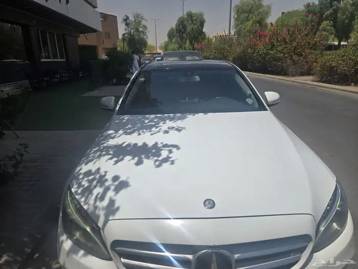 سياره مرسيدس c200 موديل 2015 0