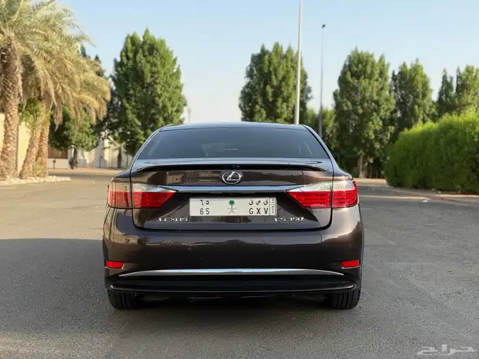 Lexus Es 350 cc 2013 - لكزس إي إس 350 سي سي 2013 3