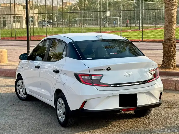 هيونداي I10 2025 بحالة الوكالة ممشى قليل على الضمان 4