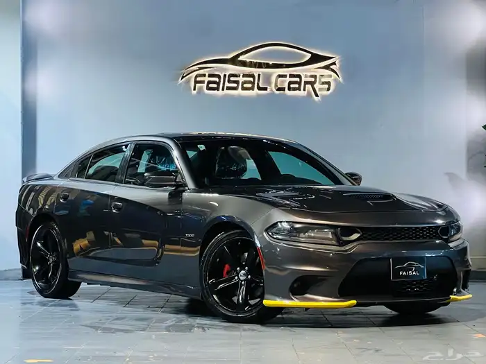 تشارجر 2015 RT بحاله ممتازه V8 1