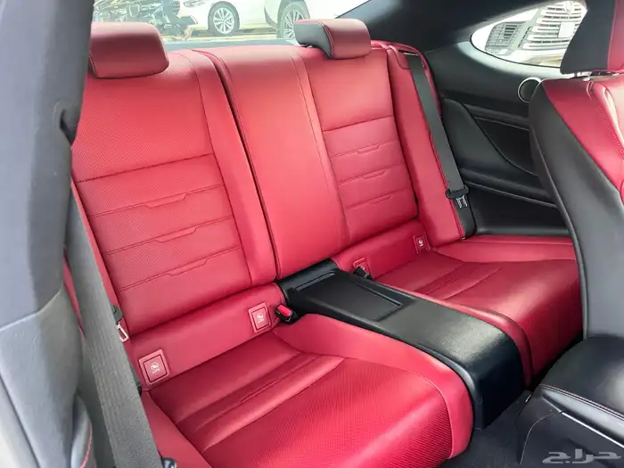 لكزس RC350 موديل 2023 14