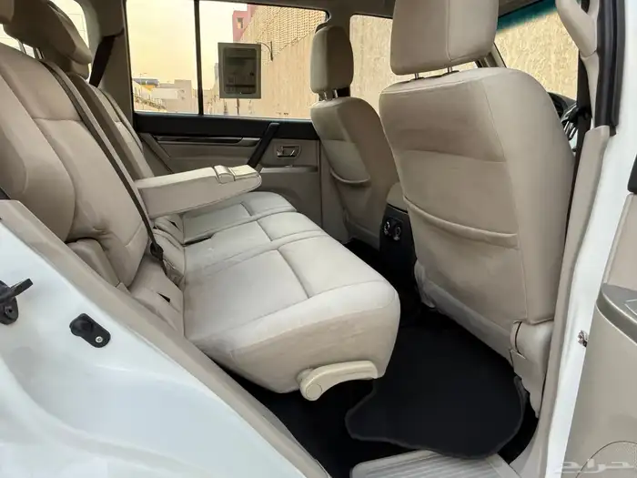 باجيرو GLS 2020 36