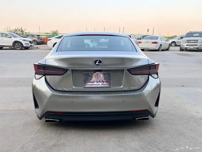 لكزس RC350 موديل 2023 6