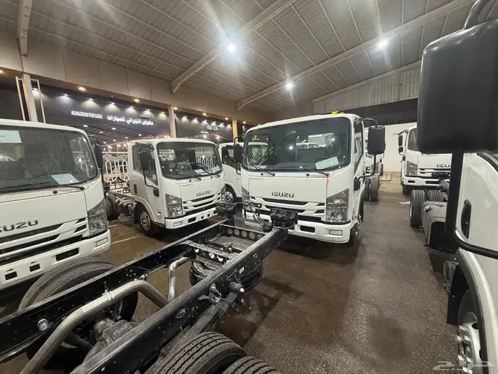 ايسوزو دينا 2025 جميع الفئات والمواصفات (بأسعار مميزة) 0