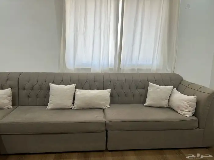 طاولة طعام  كنب 1