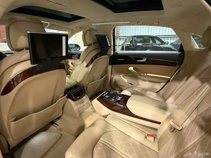اودي 2014 A8L فل (عرض اليوم الوطني) 12