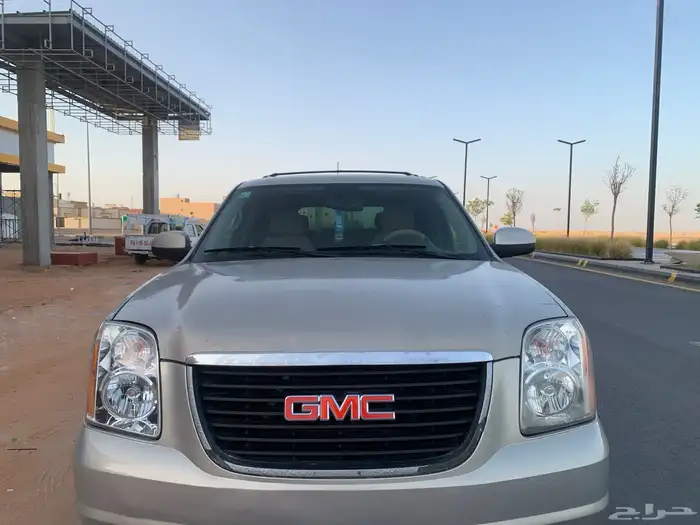 يوكن 2009 سعودي بدون دبل 6