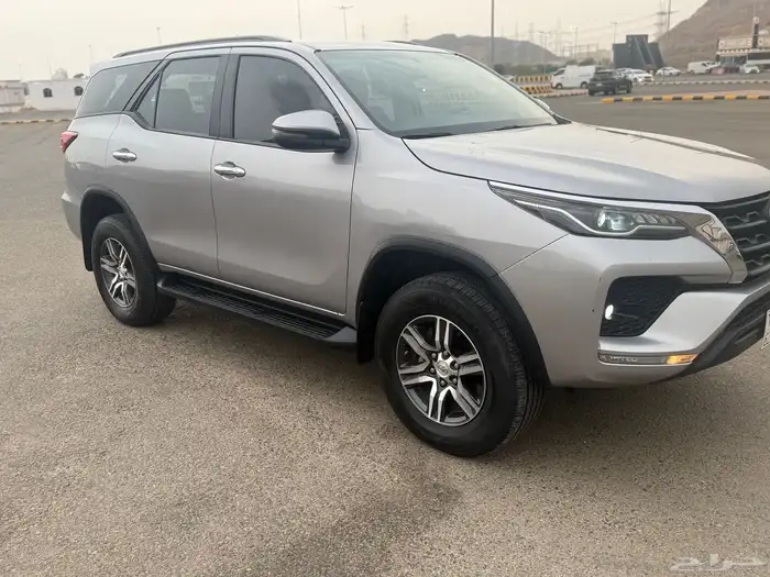 فورتشنر 2023 السياره اخو الجديد خالي من الملاحظات ممشى 53 1