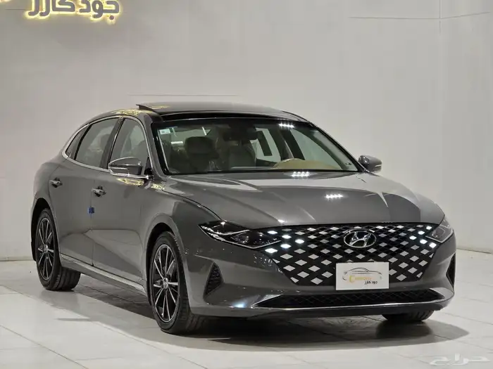 هيونداي ازيرا موديل 2021 بحالة ممتازة 5