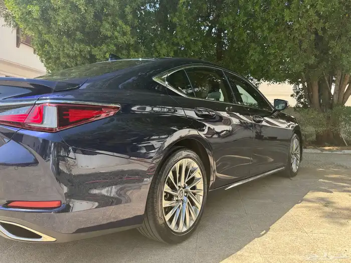 لكزس es350 2023 فئة DD أعلى فئة من عبداللطيف جميل 2