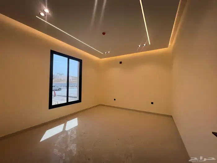 شقه للبيع 8